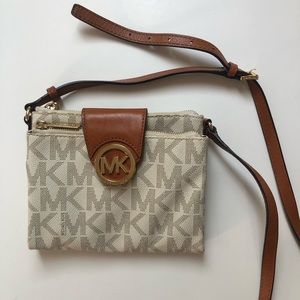 Michael Kors Fulton Signature Print Crossbody Bag